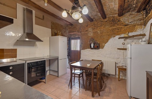 Gelida House | Country House 'Emilli' with Mountain View, Wi-Fi and Air Conditioning