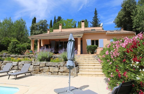 Lorgues Villa | description