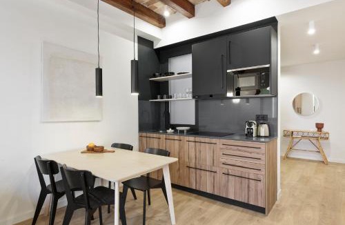 Les Corts Apartment | Diagonal Apartments by Olala Homes