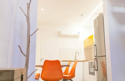 El Coll House | EcoHouse with TERRACE & POOL @ 20m to center