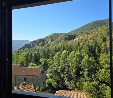 Baga Apartment | En el corazón de Bagà, precioso pueblo medieval