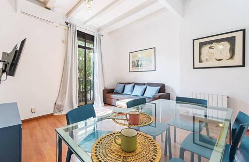 El Camp de l'Arpa del Clot Apartment | 62 m² Apartment ∙ 2 bedrooms ∙ 6 guests