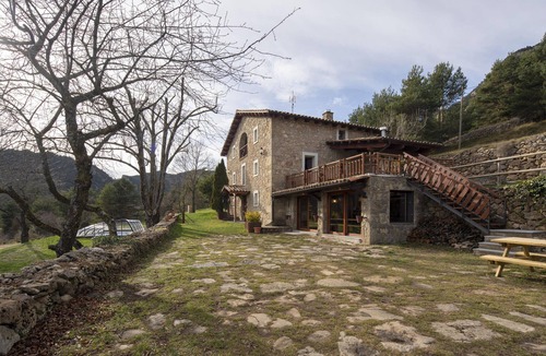 Castellar del Riu Cottage | Masía El Pinatell, rural house in an idyllic location.