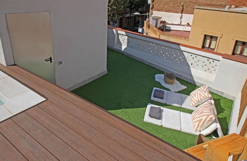 Collblanc y La Torrassa Villa | 150 m² Villa ∙ 6 guests