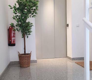 Collblanc y La Torrassa Apartment | 75 m² Apartment ∙ 3 bedrooms ∙ 5 guests