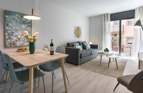 Collblanc y La Torrassa Apartment | 55 m² Apartment ∙ 2 bedrooms ∙ 5 guests