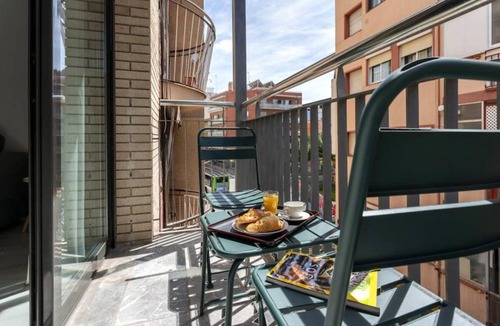 Collblanc y La Torrassa Apartment | 55 m² Apartment ∙ 2 bedrooms ∙ 5 guests