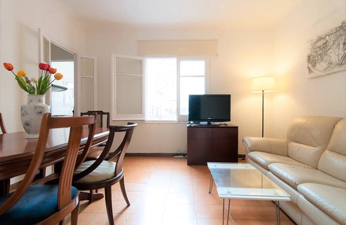 La Maternitat i Sant Ramon Resort | 150 m² Private room ∙ 1 bedroom ∙ 1 guest