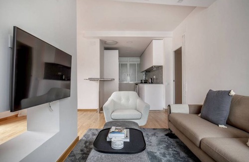 La Maternitat i Sant Ramon Apartment | 76 m² Apartment ∙ 2 bedrooms ∙ 3 guests