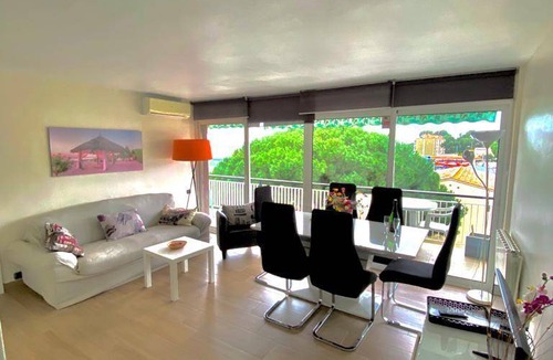 Sant Andreu de Llavaneres Apartment | 80 m² Apartment ∙ 3 bedrooms ∙ 8 guests