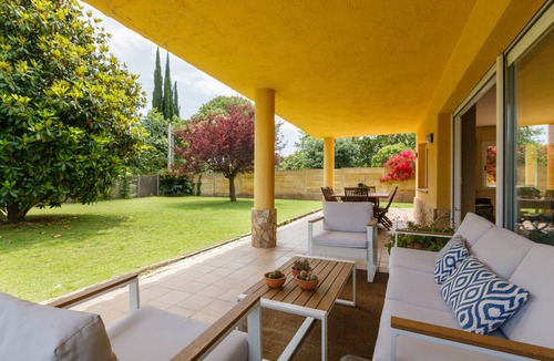 Sant Andreu de Llavaneres House | 350 m² Finca ∙ 4 bedrooms ∙ 8 guests