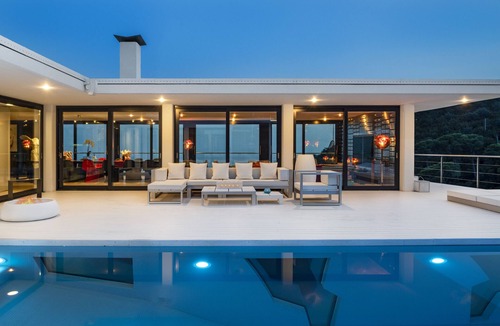 Mas Ram Villa | Exclusiva villa de lujo en Barcelona