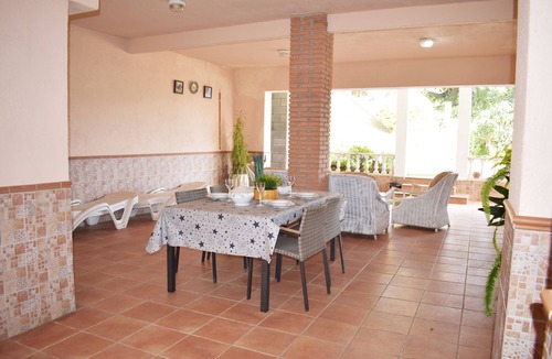 Vilanova del Valles House | Family house with private pool and great views, for 10 people