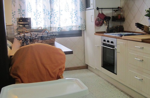 Vilada Cottage | Family Rural Accommodation with garden for 4 or 6 people