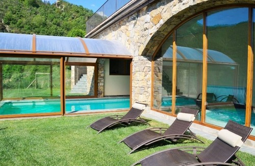 Cercs Villa | Fantastic mountain villa - Private padel tennis, pool & spa, fitness room & more