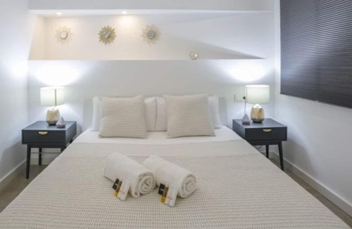 Cornella de Llobregat Apartment | Feel Welcome Barcelona #12