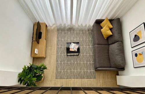 Hostafrancs Apartment | Feelathome Plaza Apartments
