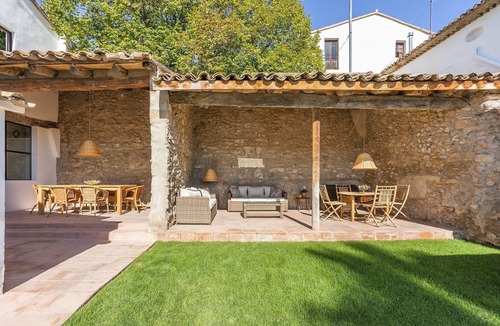 L'Avella Apartment | Finca Can Romeu: Alojamiento Rural Entre Viñedos