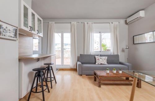 Sants-Badal Apartment | Flateli Roger 16