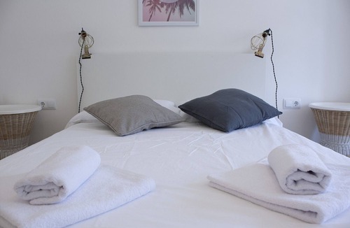 Sants-Badal Apartment | Flateli Roger 6