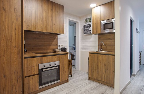 Les Corts Apartment | G24