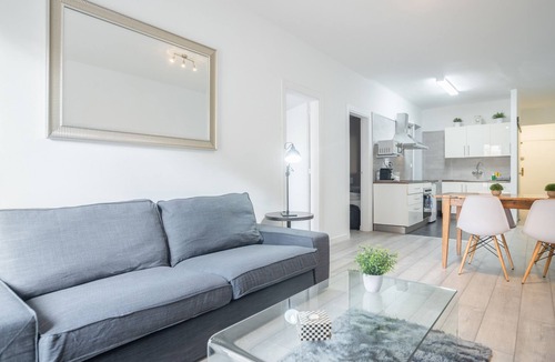 Les Corts Apartment | G43