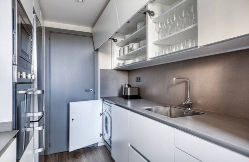 Diagonal Mar i el Front Maritim del Poblenou Apartment | Gorgeous 22@ 2BR w/Pool & Gym, by Blueground