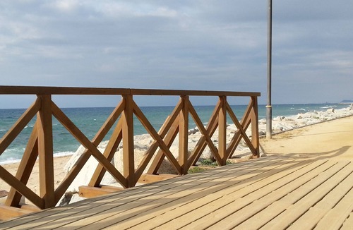 Vilassar de Mar Apartment | Great apartment on the beach, very close to Barcelona. First sea line
