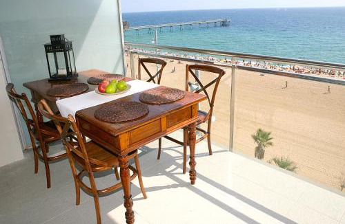 Badalona Apartment | Great Sea-Side Barcelona Apartment