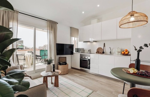 Sants Apartment | Guacimal - 1 bedroom and terrace in Sants