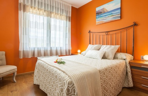 Llinars del Valles Apartment | Holiday Apartment "Armonia Superior, Comparte Exterior" with Mountain View, Shared Pool & Wi-Fi