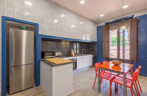 Vilafranca del Penedes House | Holiday Home Casa Palma 12 with Terrace, Balcony & Wi-Fi
