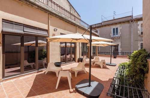 Vilafranca del Penedes House | Holiday Home Casa Palma 12 with Terrace, Balcony & Wi-Fi