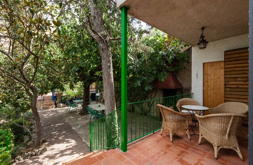 Gelida House | Holiday Home 'Can Sebrià' with Mountain View, Pool & Wi-Fi