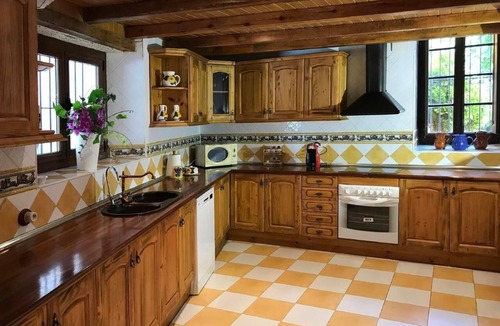 Can Trabal House | Holiday house Olerdola for 1 - 26 persons with 9 bedrooms - Holiday home