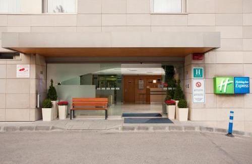 Granollers Hotel | Holiday Inn Express Barcelona - Montmeló by IHG