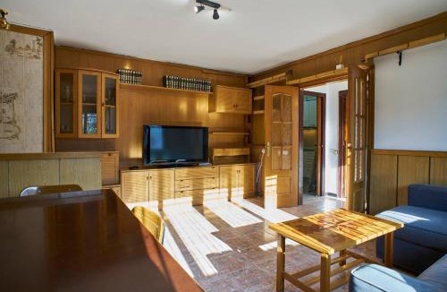 Esparraguera House | Holidays Domus Iano