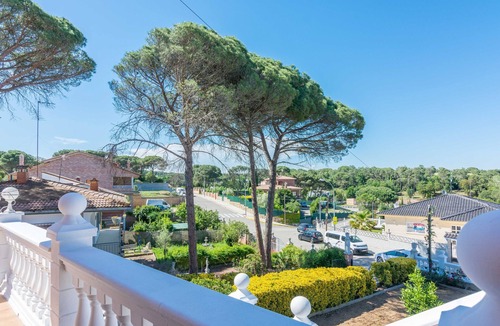 Tordera Villa | HomeHolidaysRentals Corts - Costa Barcelona