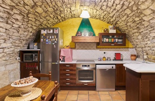 Castellbell I El Vilar Villa | Homerez - Villa in Castellbell i el Vilar