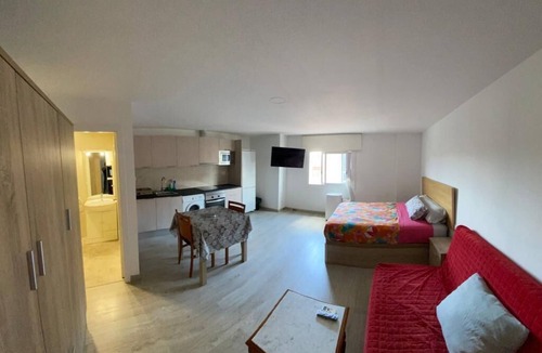 Vilafranca del Penedes Hostel | Hostel Penedes