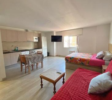 Vilafranca del Penedes Hostel | Hostel Penedes