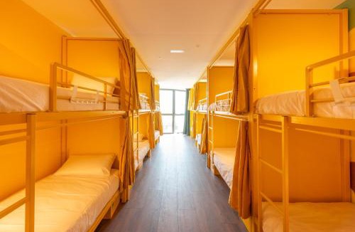 Verdun Hostel | Hostelle - Women only hostel Barcelona