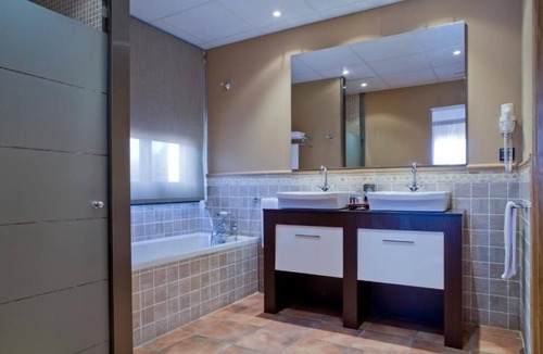 Vallromanes Hotel | Hotel Golden Barcelona