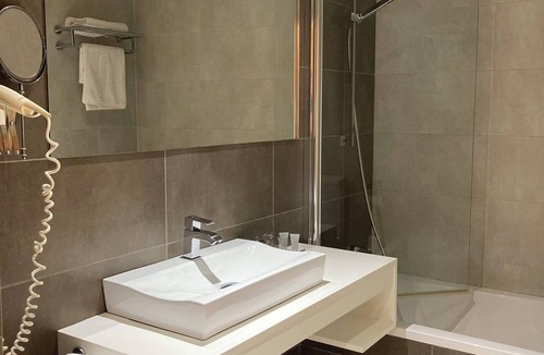 Vallromanes Hotel | Hotel Golden Barcelona