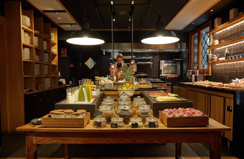 Les Tres Torres Hotel | Hotel Primero Primera
