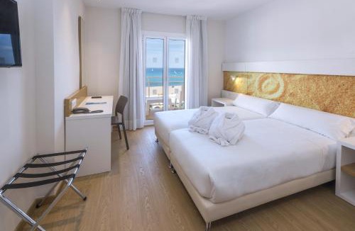 Malgrat de Mar Hotel | Hotel Sorra Daurada Splash