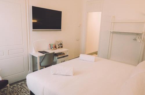 Passeig i Rodalia Hotel | Hotelet Casa Padró
