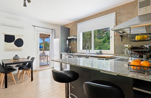 Olivella Villa | House in Parc del Garraf with BBQ 15min Sitges