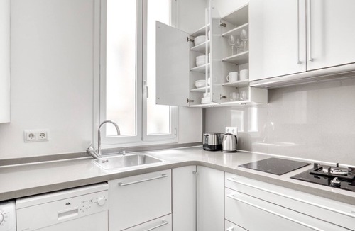 L'Antiga Esquerra de l'Eixample Apartment | Ideal Antiga Esquerra de l'Eixample 2BR, nr F. Macia, by Blueground