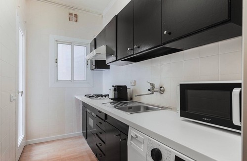 Sarria Apartment | Ideal Sarrià 3BR, Furnished w/Balcony, by Blueground